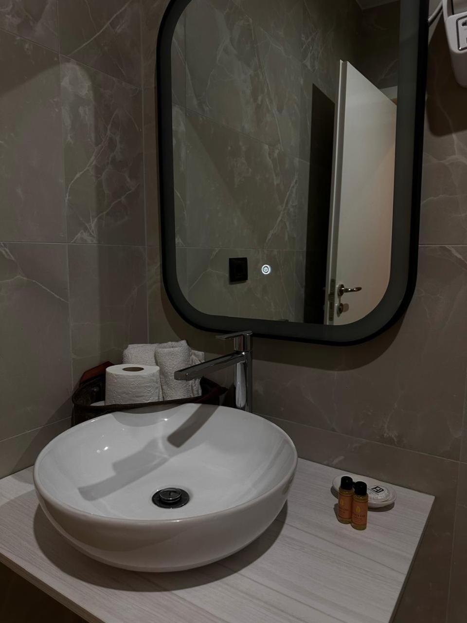 Diamond Hotel Durres Exterior photo